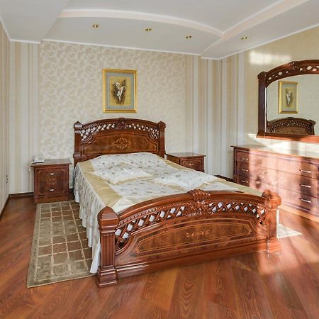 Hotel Ghostinitsa "Lina" Petropavlovsk Exteriér fotografie