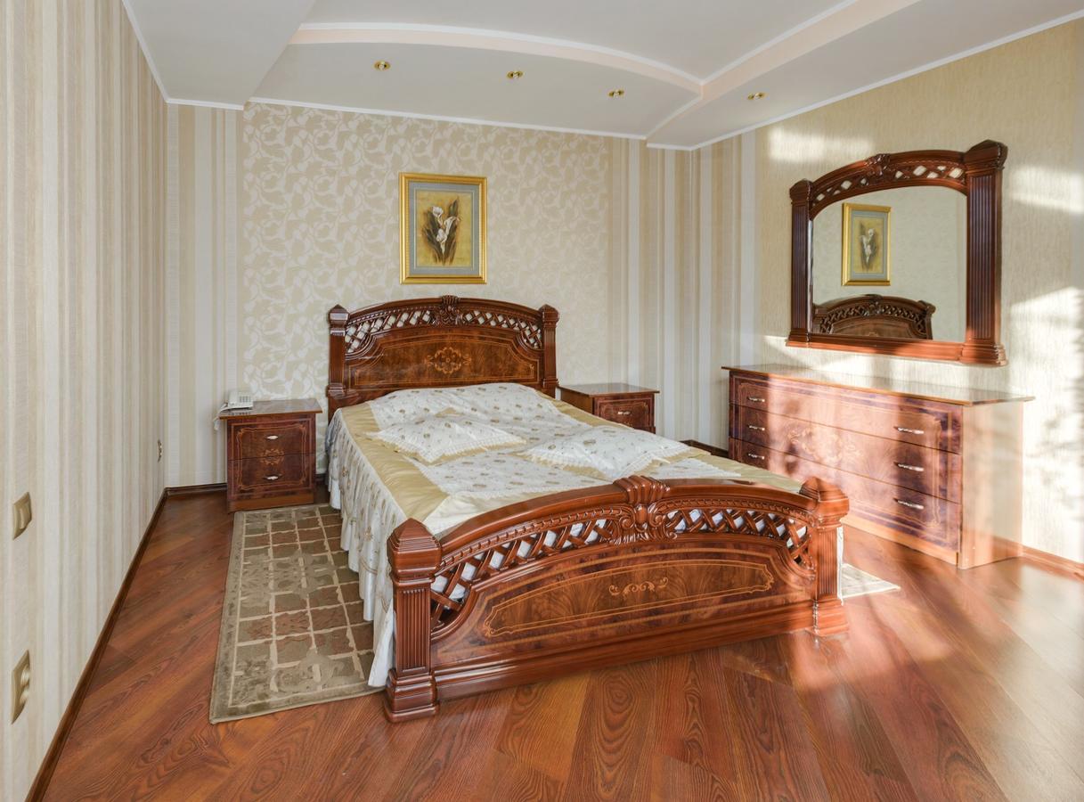 Hotel Ghostinitsa "Lina" Petropavlovsk Exteriér fotografie